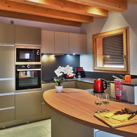 Arpitan - - Grand Massif Chalet *